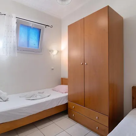 Guest house S6 *